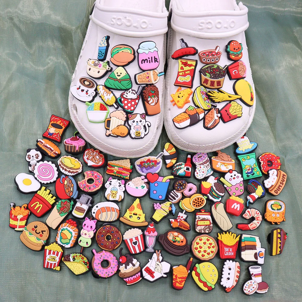 

Mix 100PCS PVC Cartoon Shoe Charms Kawaii Food Pizza Ketchup Fried Chicken Beer Shrimp Coffee Drinks Sandals Shoes Decoration