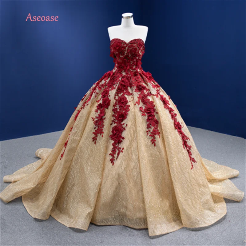 

Burgundy Champagne Quinceanera Dresses Ball Gown Sweetheart Appliques Pearls Mexican Sweet 16 Dresses 15 Anos