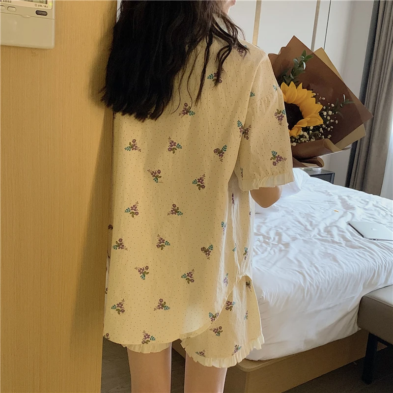 Summer Polka Dot Sleepwear Home Suit Women Pajama Set Floral Print Shorts Pijamas Short Sleeve Sleepwear Cute Elastic Wasit D282