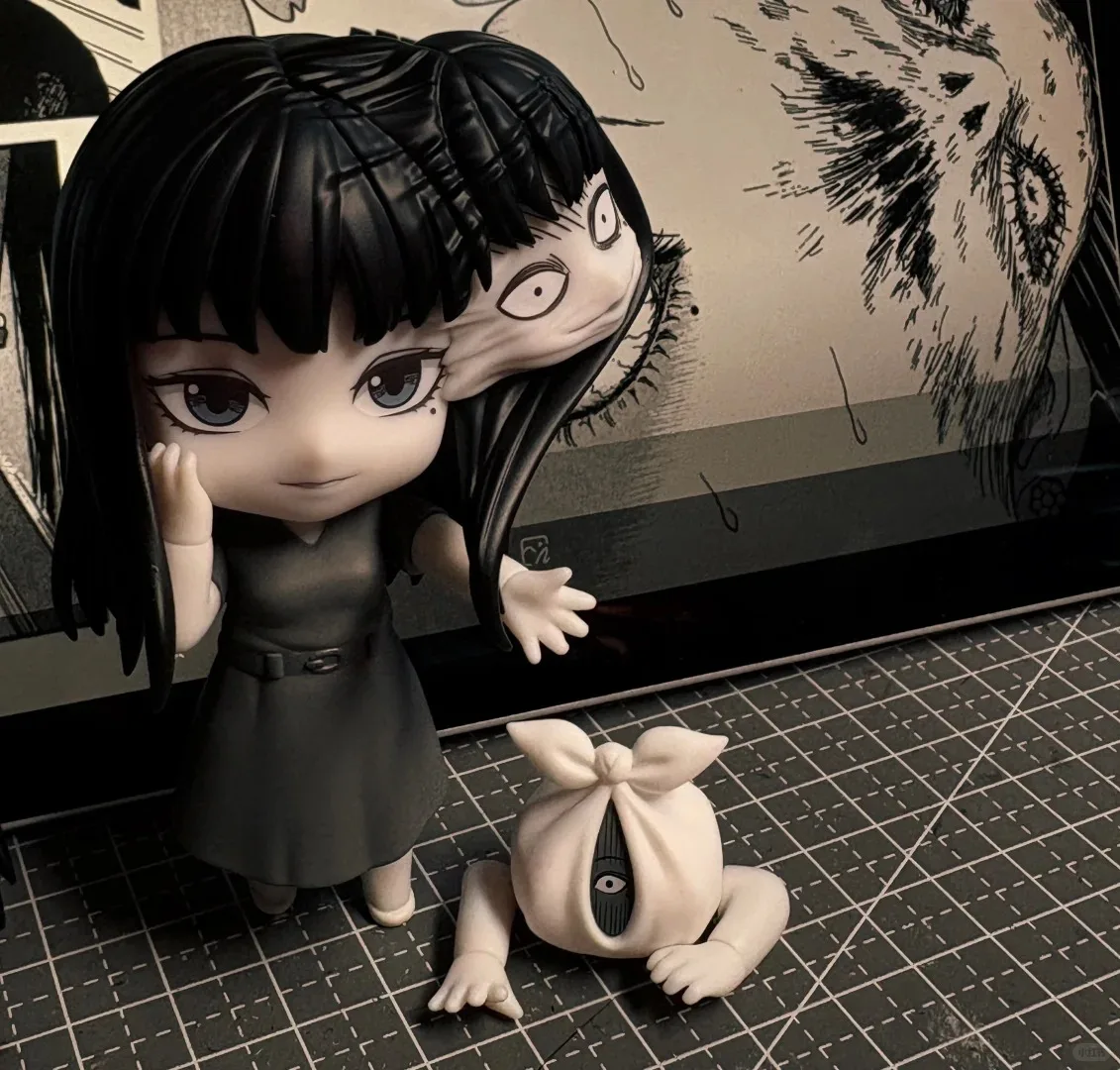 Фото Фигурка персонажа Томиэ из хоррор-аниме Дзюндзи Ито от Good Smile GSC, Q-версия, подвижная коллекционная модель для декоративного оформления. №2