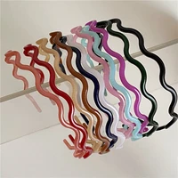 new colorful translucent acrylic hairband women cute thin wavy headband simple plastic solid hair hoop headwrap for daily wear