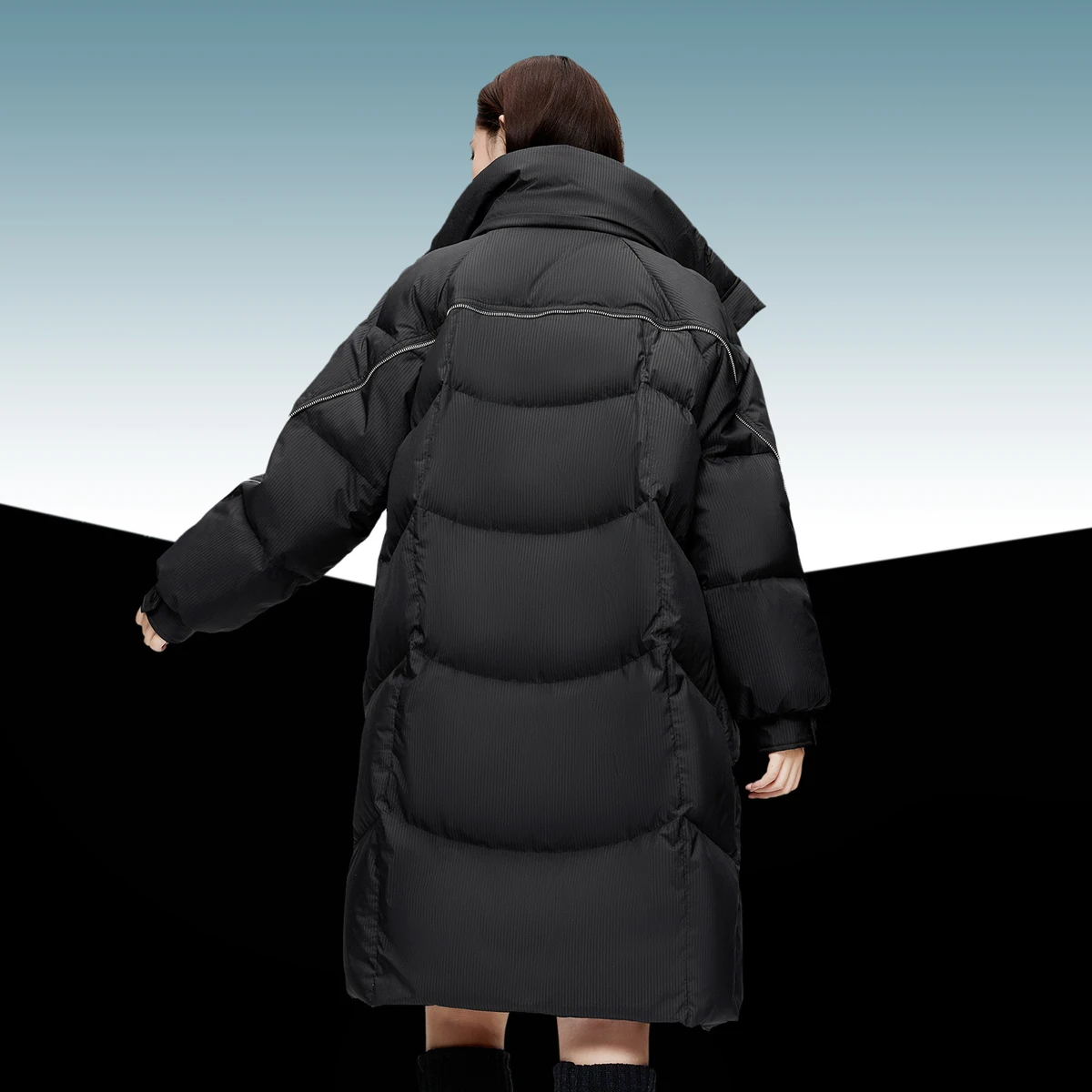 Женская пуховая куртка BOSIDENG