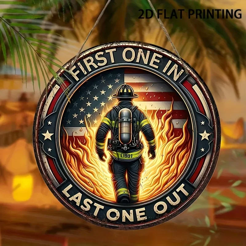 

Патриотическая табличка "Первый В Последнем", HELLOYOUNG