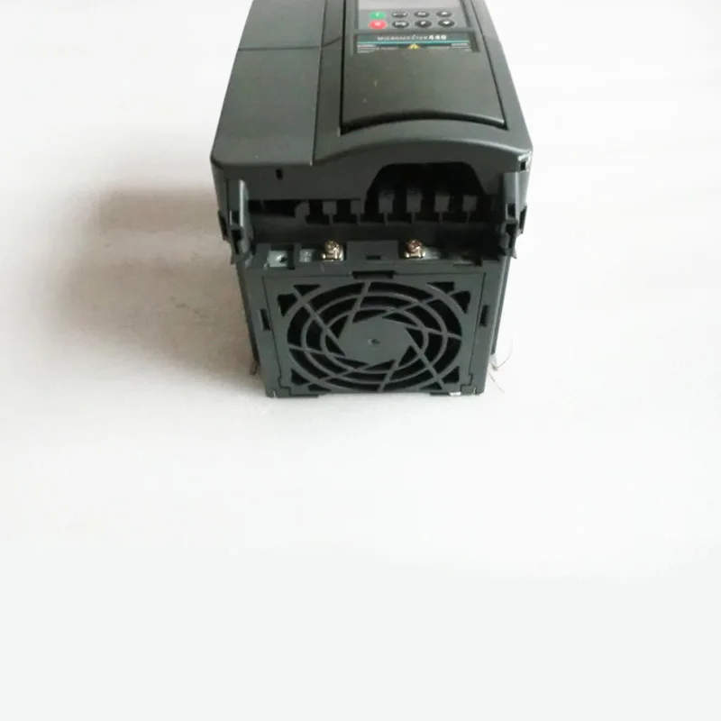 

Hot sale brand new original siemens power inverter 6SE64402UC125AA1 6SE6440-2UC12-5AA1
