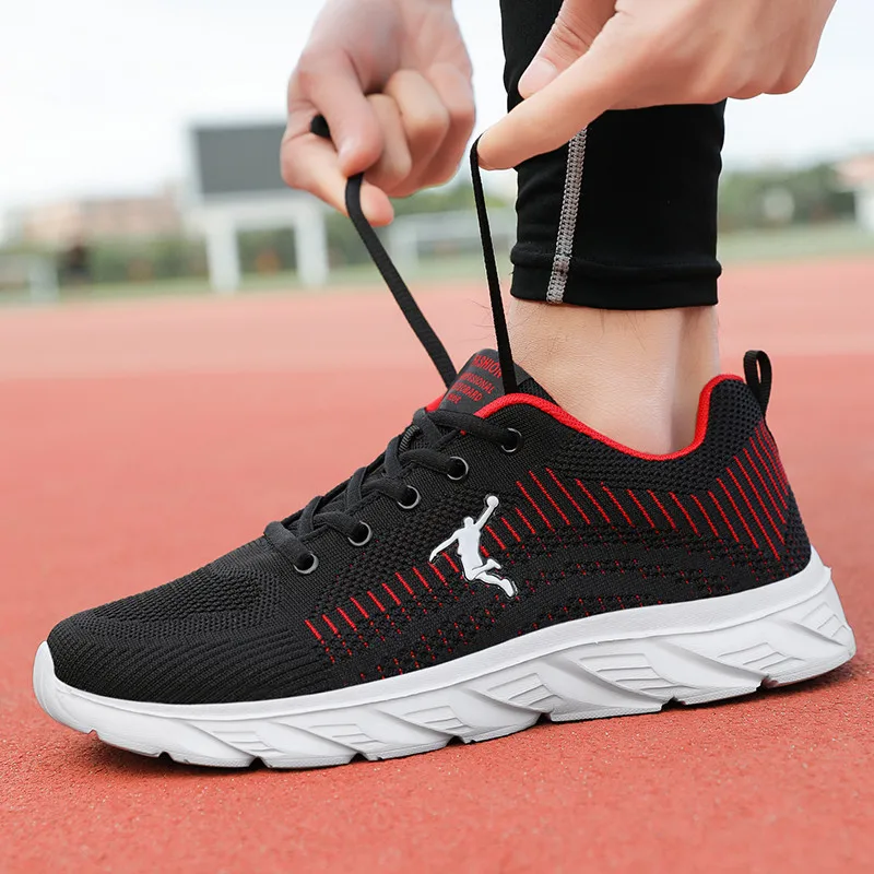 Spring Hot Sale Cheap Red Men's Running Sneakers Mesh Breathable Trainers Shoes Men Lightweight Non-slip Sport Shoes For Man