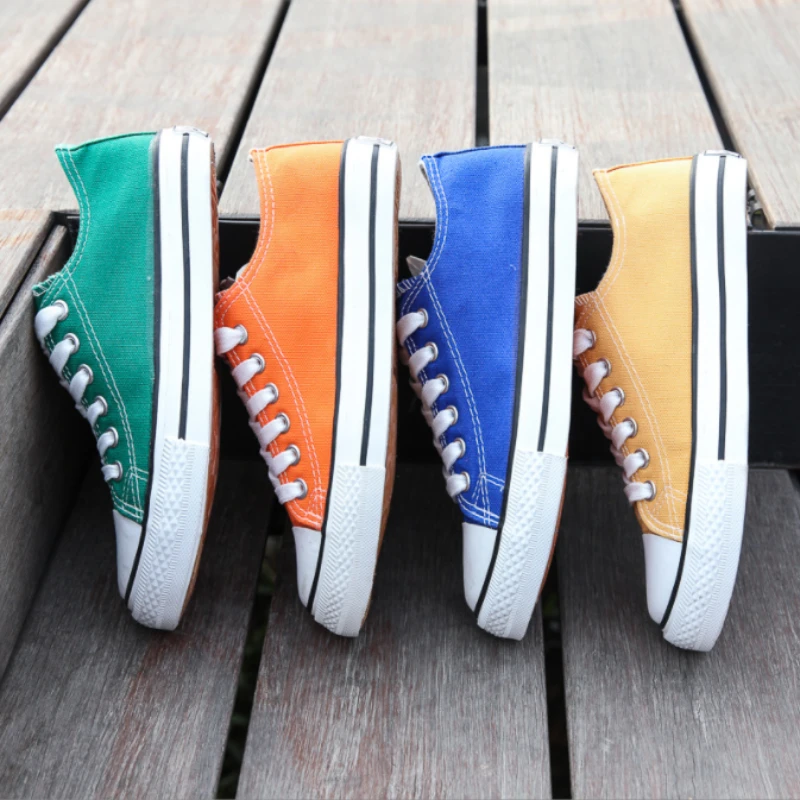 Men Sneakers Women Shoes 2023 New Student Shoes Breathable Canvas Vulcanized Walking Flats Shoes Zapatillas Hombre Zapatos Mujer
