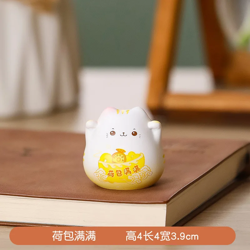 

Канифольная статуэтка Манeki-Neko GOHAND