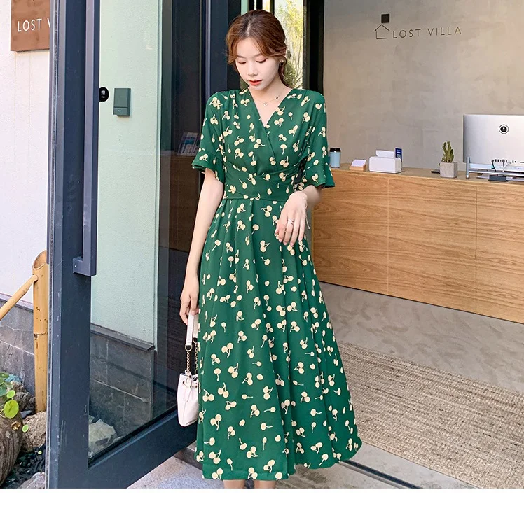 

Женское платье с запахом, зеленое повседневное ТРАПЕЦИЕВИДНОЕ ПЛАТЬЕ средней длины с цветочным принтом, коротким рукавом, V-образным вырезо...