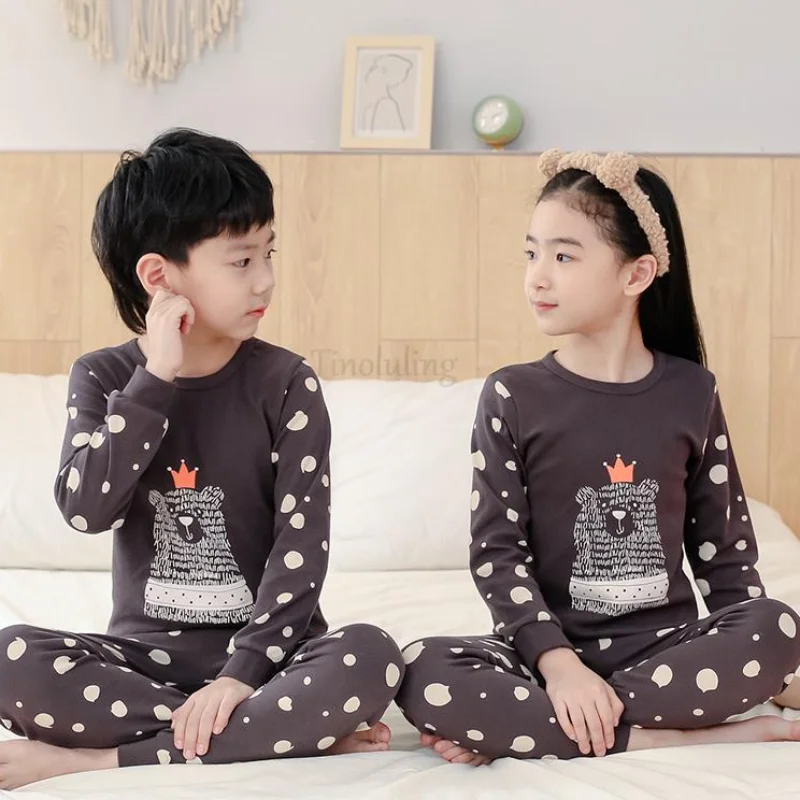 

Новинка 2023, пижамный комплект для мальчиков и девочек, Милая футболка с длинным рукавом и мультяшным принтом и штаны, весенняя одежда для сна для малышей