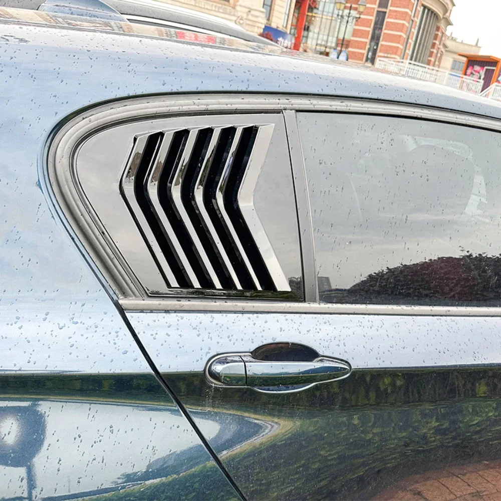 Жалюзи заднего бокового окна автомобиля вентиляционные отверстия декоративная