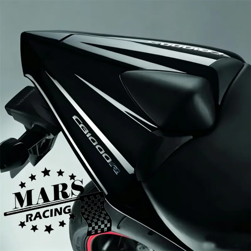 Фото Для мотоцикла HONDA CB1000R CB 1000R 2008-2017: Задний брызговик, накладка на заднее сиденье, обтекатель хвостовой части, резиновая накладка на брызговик заднего сиденья №2