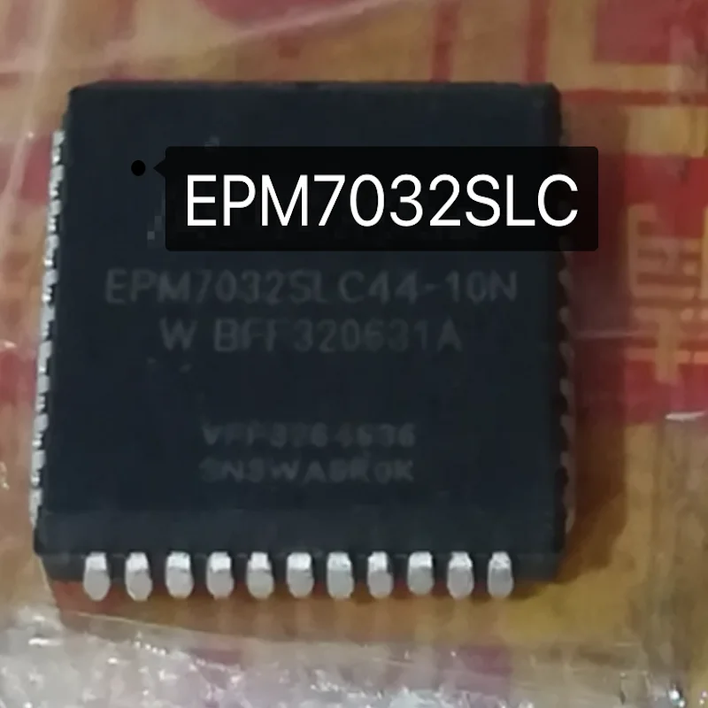 

Бесплатная доставка 20 шт./лот EPM7032 EPM7032SLC44 EPM7032SLC44-10 PLCC44 Новый и оригинальный