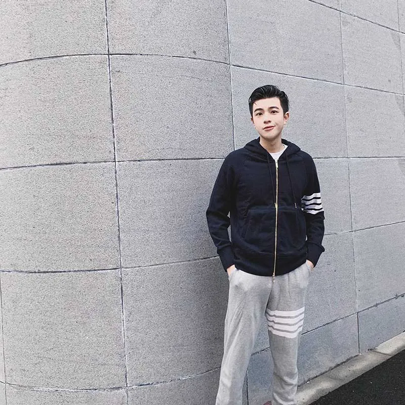 TB THOM Hooded Sweatshirts Casual White 4-bar Stripes Loose Hoodies Tops Korean Fashion Coats Casual Sports Men‘s Sweatershirt