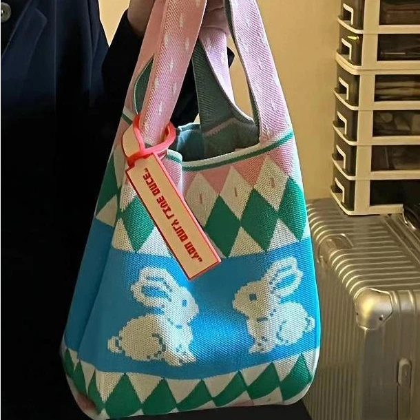 

Winter Soft Knitted Wool Cute Cartoon High Capacity Diamond Kawaii Bunny Handbag Tote Bag Messenger Bag Woven Bag Woman Bag
