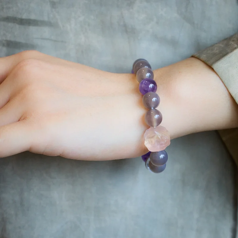 Браслеты женские и мужские из бисера 10 мм