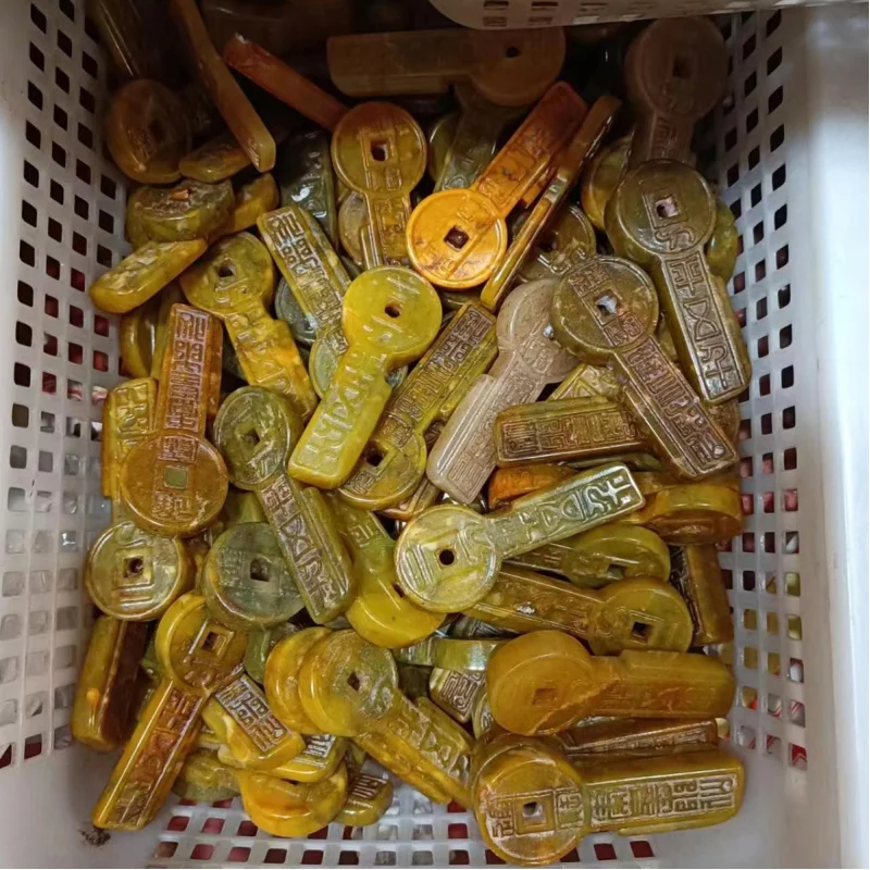 

Антикварный династия Цин, поздний старый Xiu Jade Ruyi, кулон, древний нефрит, старый нефритовый брелок мира, портативный предмет, оптовая продажа, коллекционная