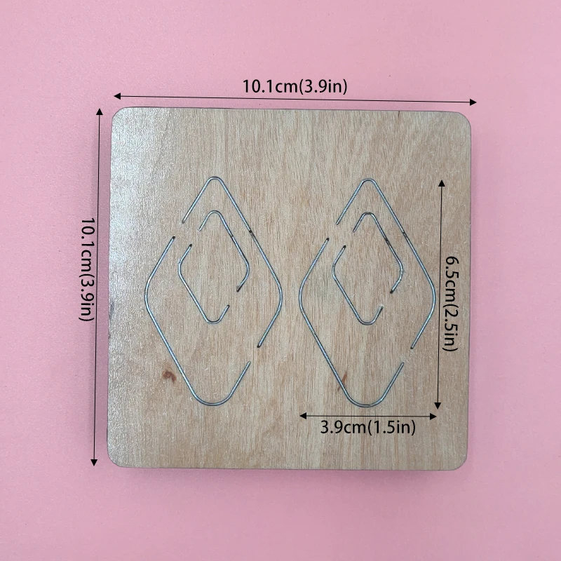 

Shaped Earring Wood Cutting Dies Compatible with Most Machines
