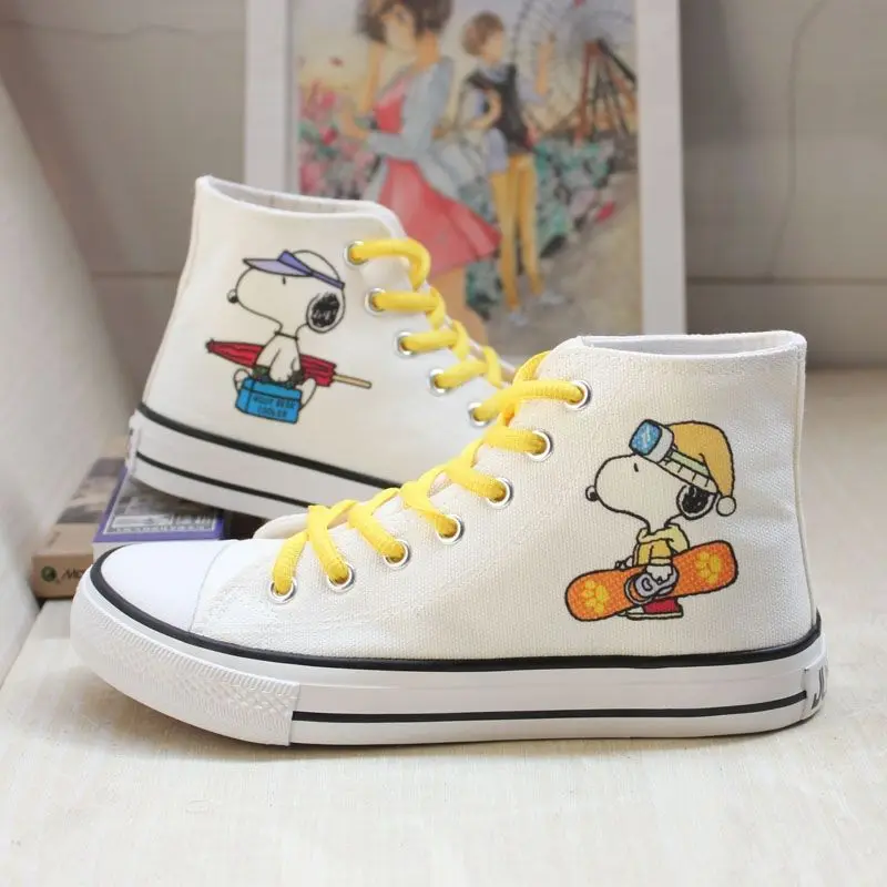 

Kawaii Snoopy Canvas Shoes Cartoon Hand-Painted Graffiti High-Top White Shoes Student Sneakers Couples Casual Shoes Girls Gifts