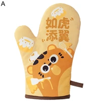 durable oven mitt with loop reusable convenient storage oven mitt insulation mitt insulation glove 1pc