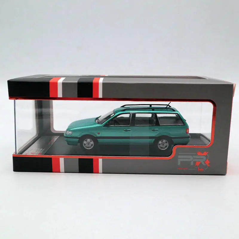 

Premium X 1:43 VW Passat Simulation Alloy Car Model Static Toy Collection Ornament Display