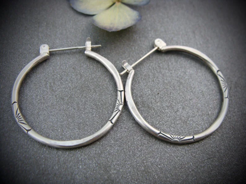

Minimalist Style Vintage Silver Big Earrings 925 Silver Needle Hoops Small Hoops Imprinted Jewelry One Inch Hoops