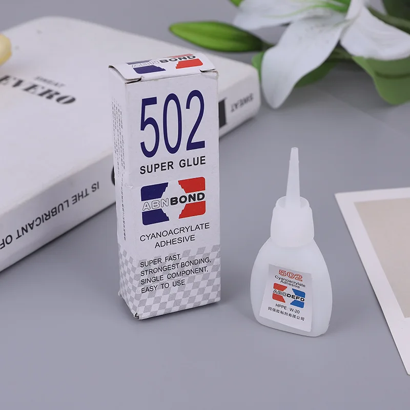 Купи 8g/30g 502 Instant Glue Strong Adhesive Fast Repairing DIY Liquid Jewelry Toy Shoes Transparent Multi-Function Adhesion Glue за 46 рублей в магазине AliExpress