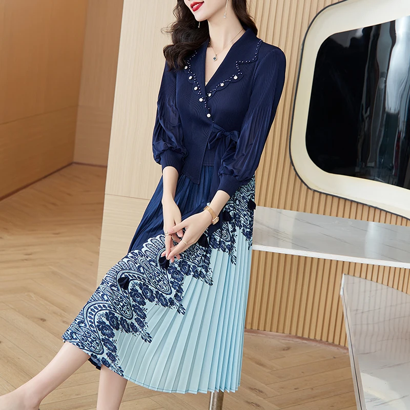 Женское плиссированное платье миди элегантное с V-образным вырезом и надрезом со