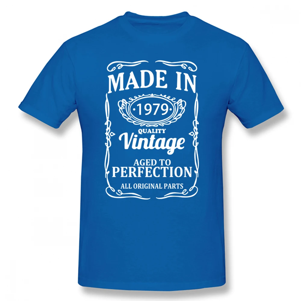 

Funny Made In 1979 Birthday Present Gift Idea T Shirt Graphic Cotton Streetwear Short Sleeve Legend Since 1979 T-shirt