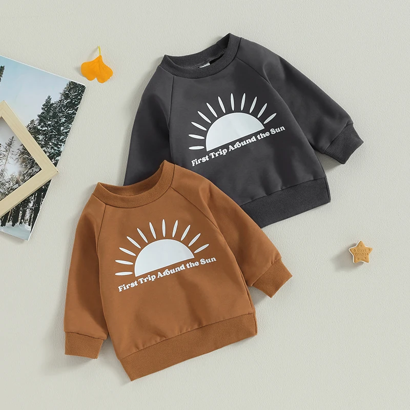 

Детский пуловер с длинным рукавом, круглым вырезом и надписью «Sun»