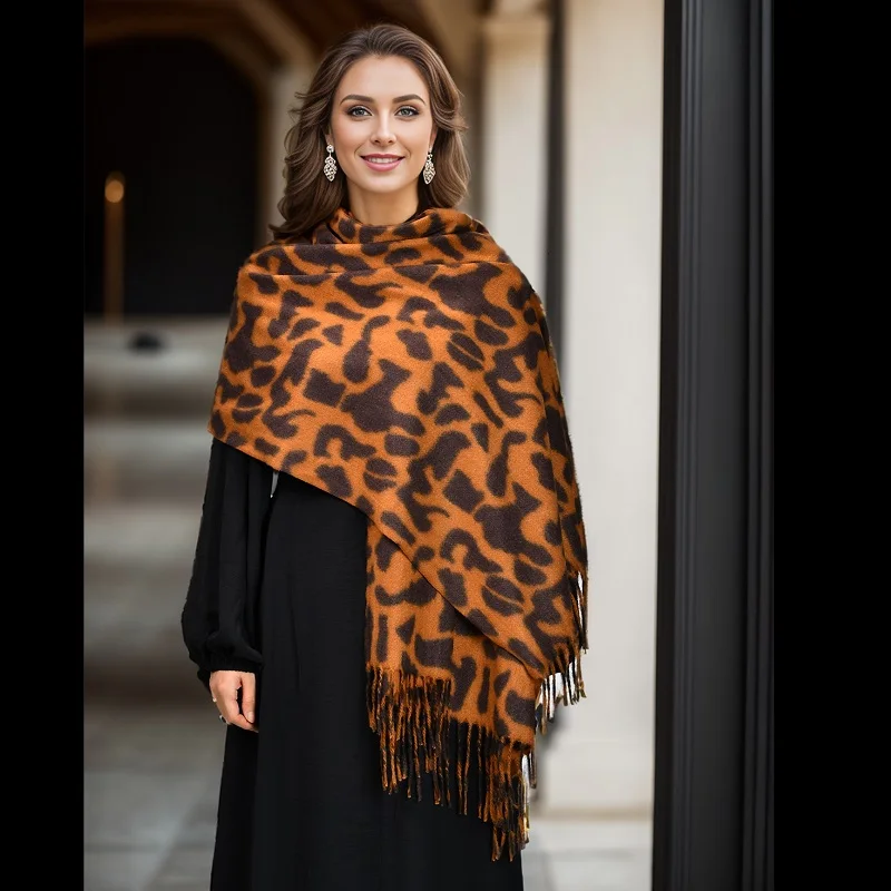 Леопардовый кашемировый шарф новинка 2024 женская шаль с кисточками зимнее теплое