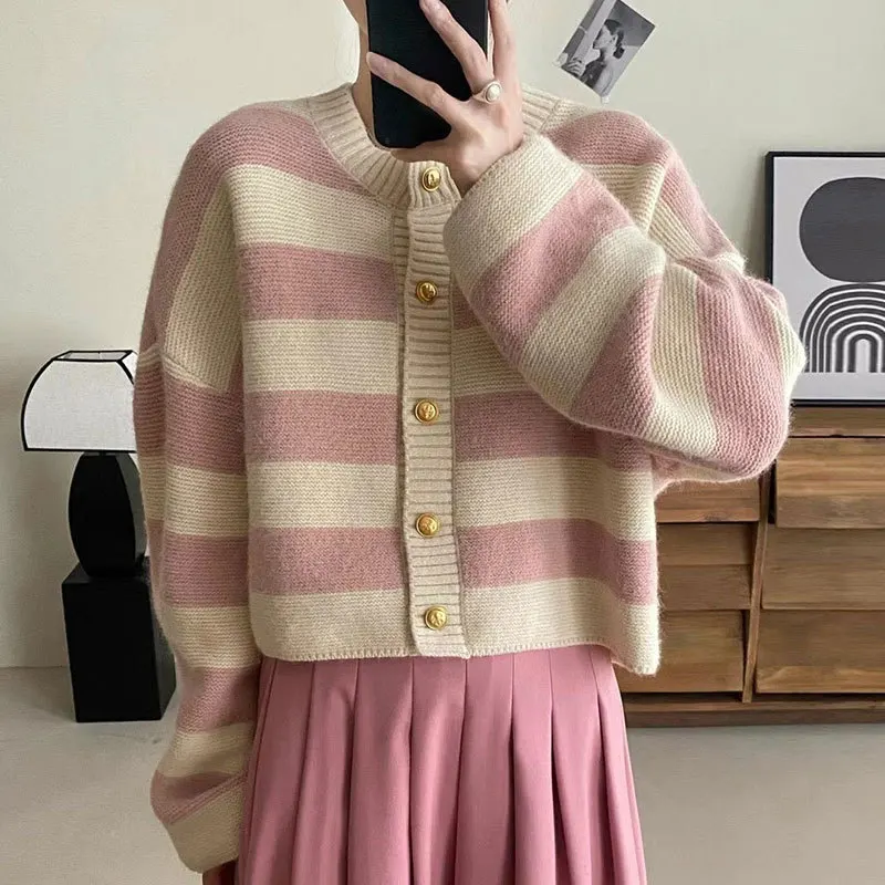 Женский сидячий кареган корейская мода свитер с длинными рукавами простой