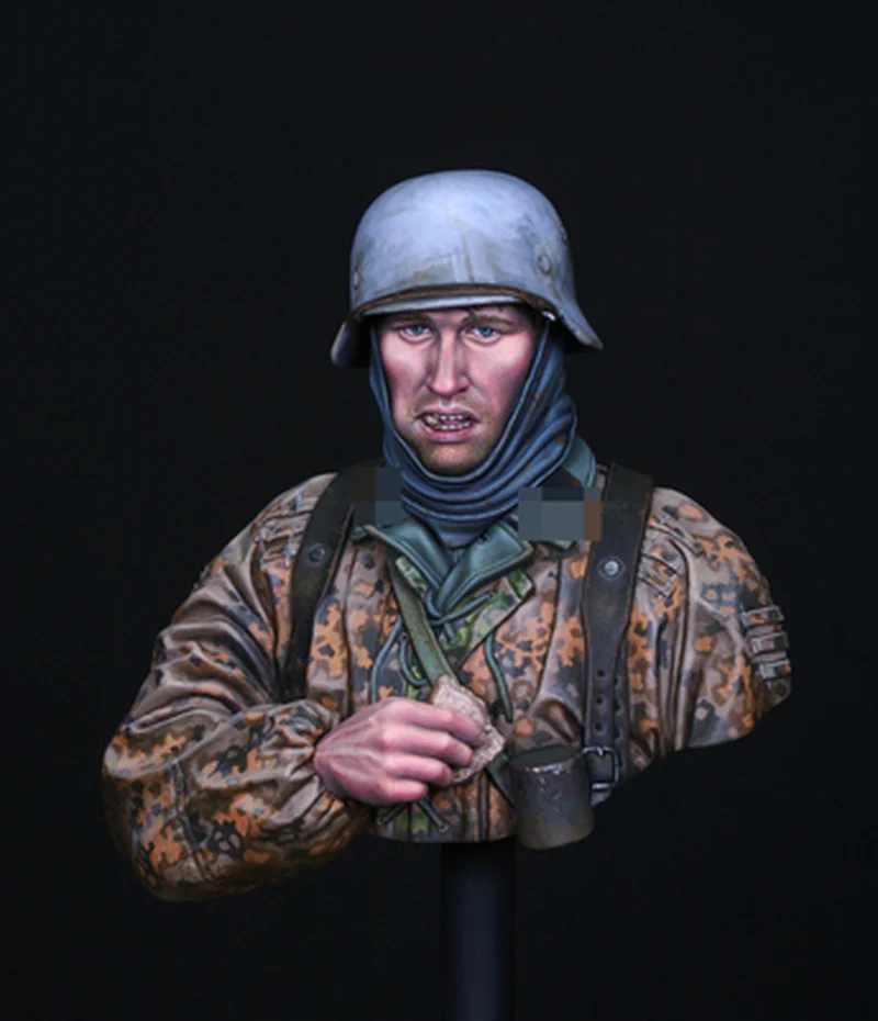 

NX Bust World War II Soldier Model Resin Model Kit Tumei Colorless Self-assembly Resin Doll Military Figure