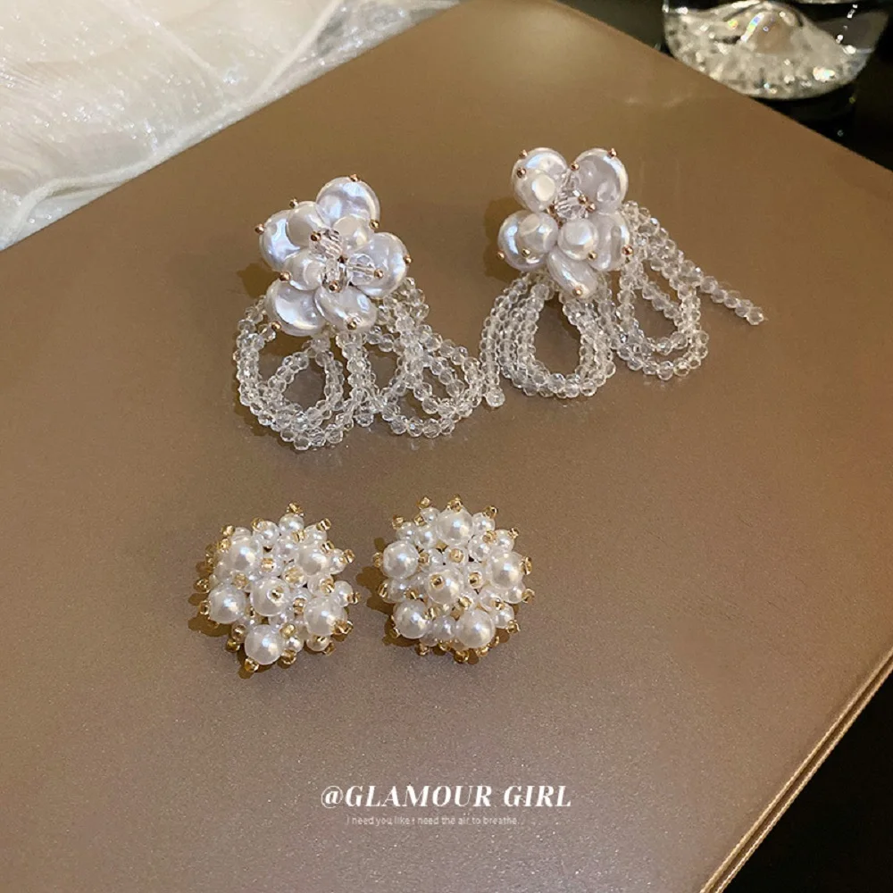 

Pearl Crystal Fringed Flowers Earring South Korea's Temperament Fashionable Sweet Elegant Personality Stud Earrings Ms Jewelry