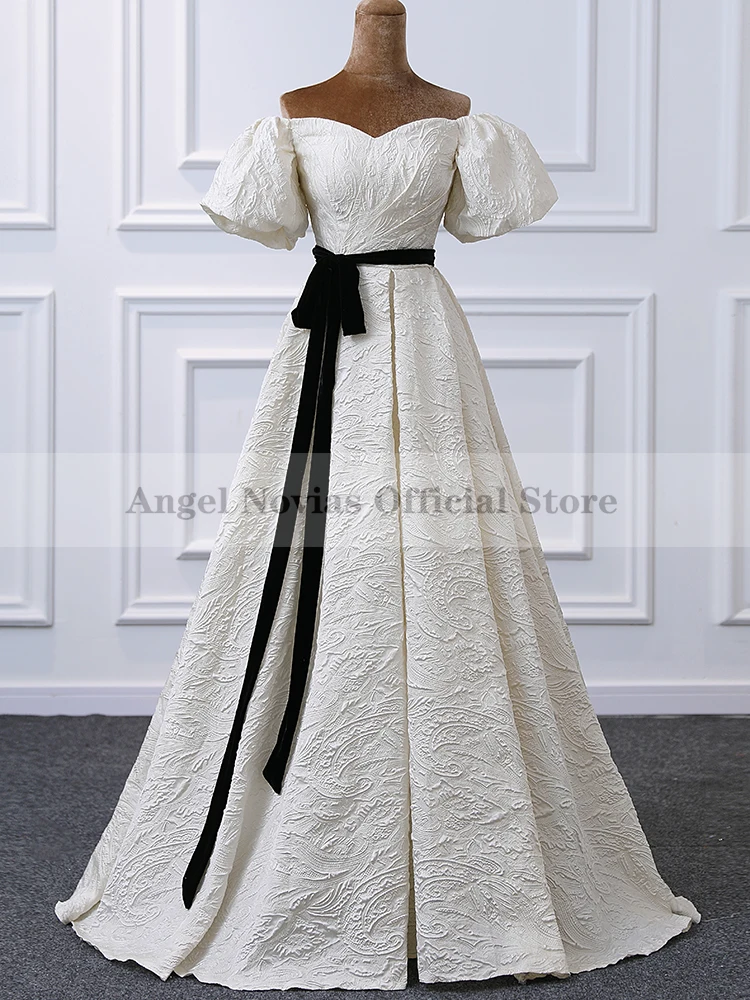 

Long White Arabic Evening Dresses With Black Velvet Belt Women's Formal Vestidos De Noche Prom Party Gowns