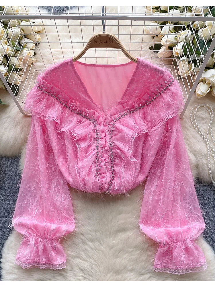 

Women Autumn Blouse French Retro Temperament Atmosphere High-end Diamond Feather Design Niche Bubble Sleeve Shirt Top D5277