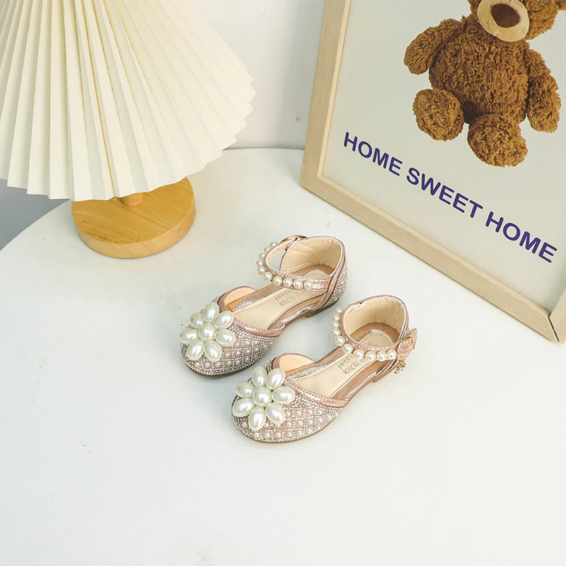Детские сандалии принцессы со стразами цветочный жемчуг летняя обувь для танцев