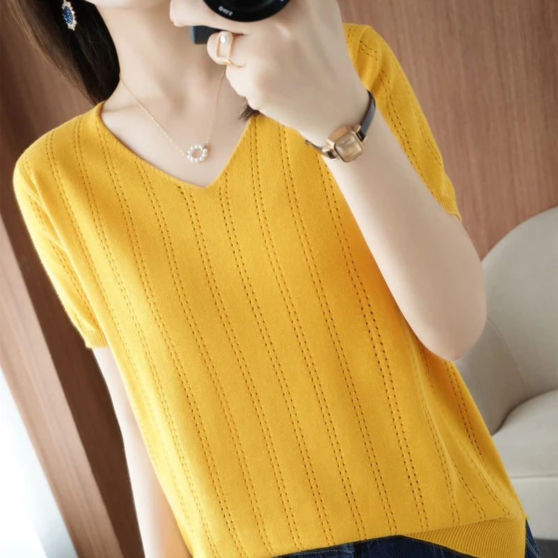 

Женская футболка, Новинка лета 2022, 100% хлопковый пуловер с коротким рукавом, повседневный Однотонный женский топ с V-образным вырезом, футбол...