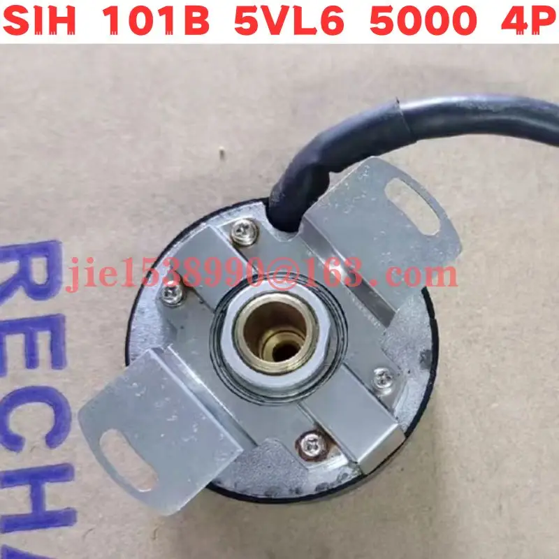 Б/у энкодер SIH-101B-5VL6-5000-4P SIH 101B 5VL6 5000 4P протестирован нормально