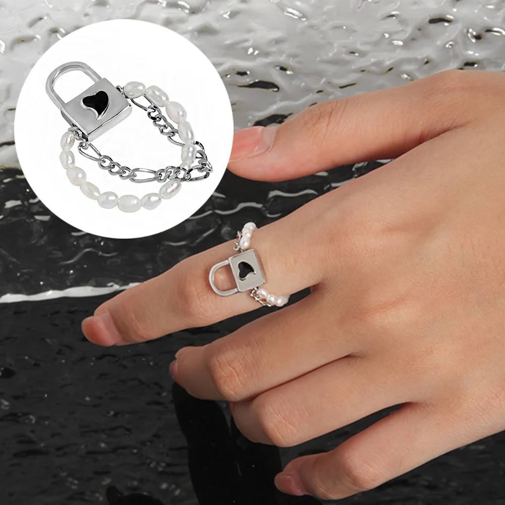 

2022 Fashion Heart Lock Rings Pearl Chain Kpop Punk Rings for Women Girls Party Gift for Girlfriend Wedding Rings Ring Jewelry