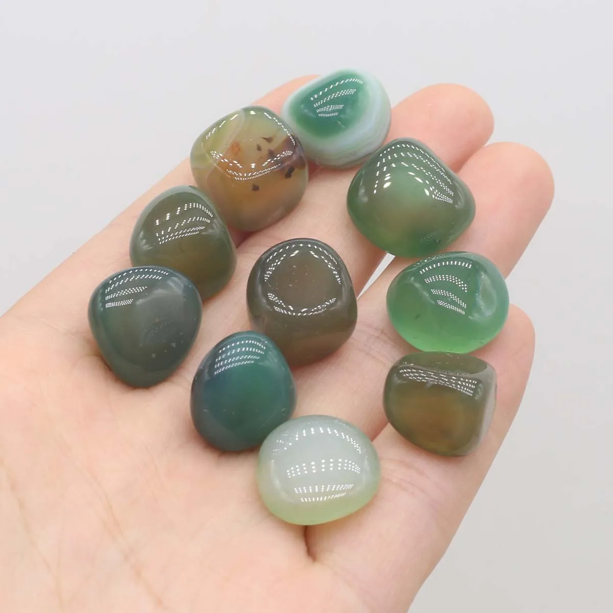

Natural Agate Rough Stone Quartz Crystals Rock Healing Reiki Mineral Aquarium Home Room Decoration Energy Greet