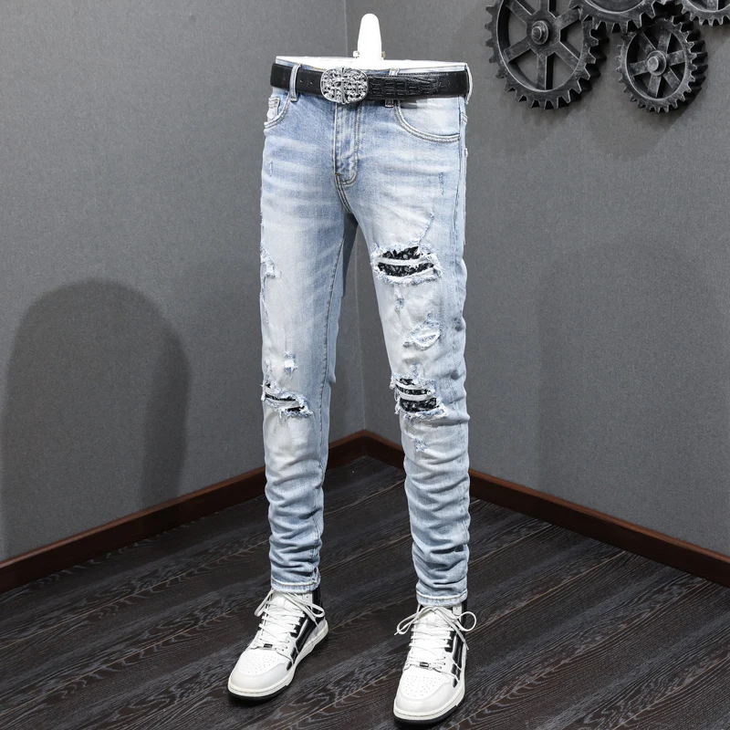 Street Fashion Men Jeans Retro Light Blue Elastic Stretch Skinny Ripped Jeans Men Bandana Patched Designer Hip Hop Brand Pants