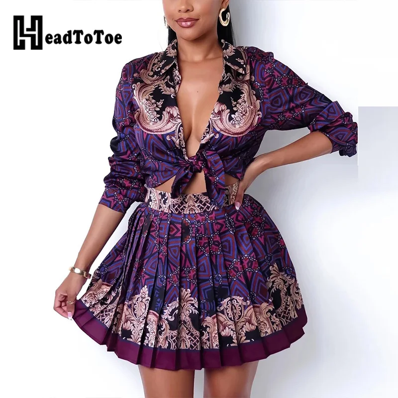 

Комплект из топа и плиссированной юбки с принтом в стиле барокко