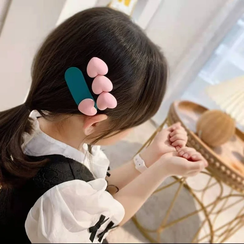 

2Pcs/Set Cute Cartoon Love Hairpins Sweet Multicolor Acrylic Hair Clip for Children Kids Bangs Barrettes Girls Hair Accessories