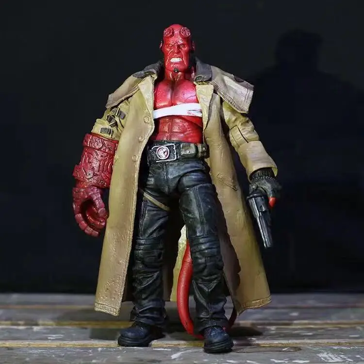 

MEZCO Hellboy 7 inches action figures model collections