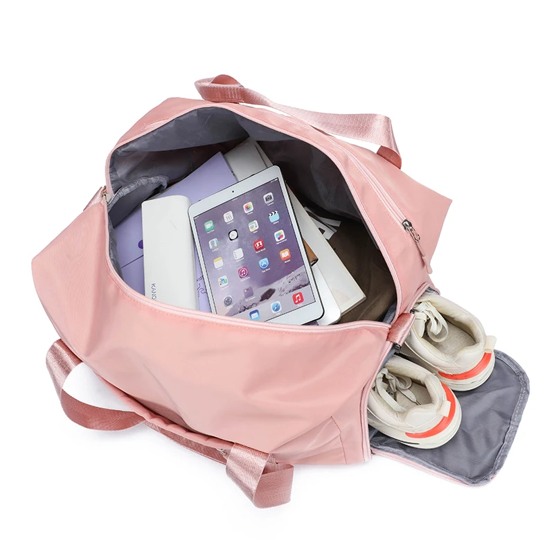 New Sports And Fitness Bag Cross-Slung Travel Bag Large Capacity Training Dry And Wet Separation Clothes Storage Handbag M617