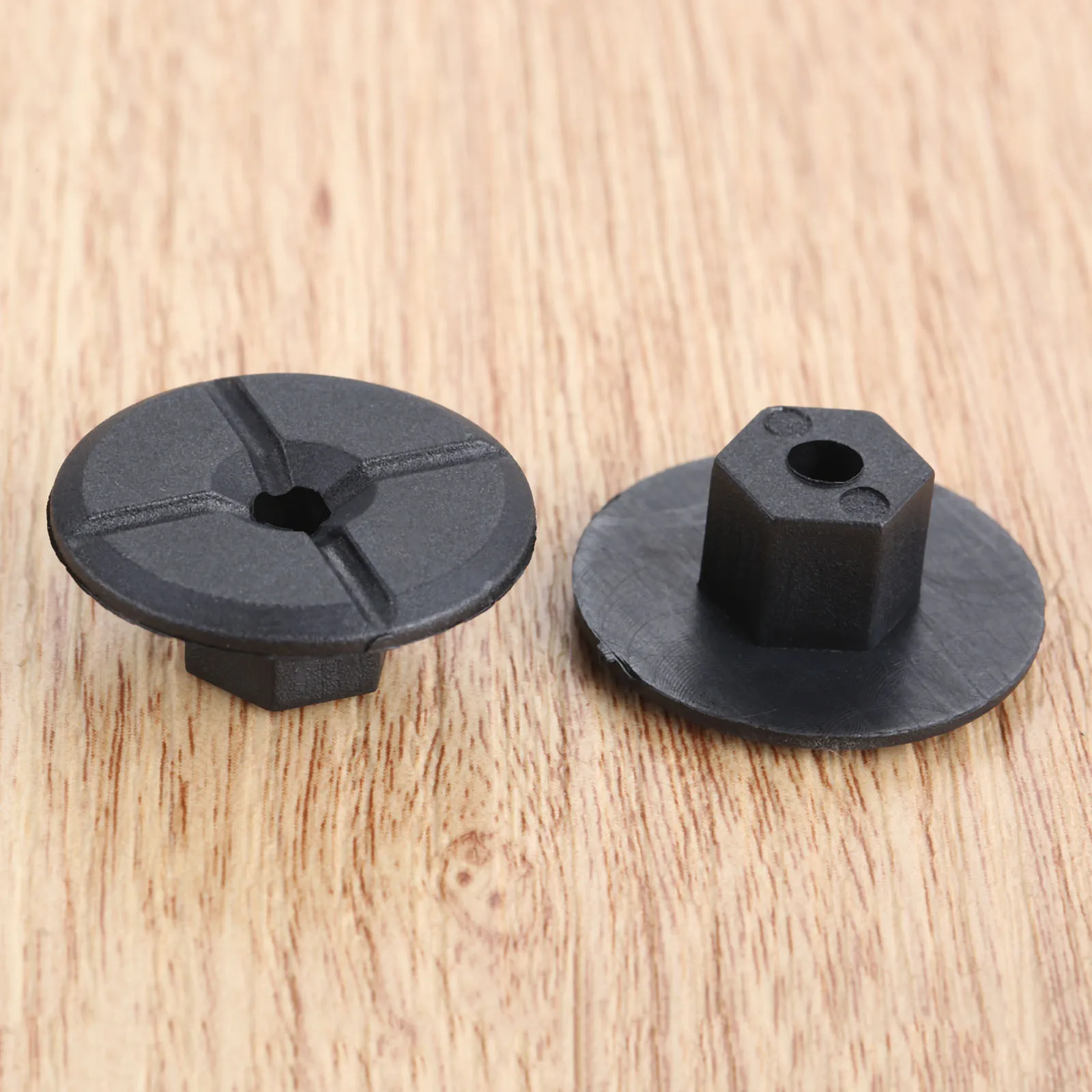 

40 Pcs Black 4mm Plastic Fastener Nut For Mercedes Benz Fender Mud Flap Splash Guard Wheel Arch Bumper Panel Retainer Clip Rivet