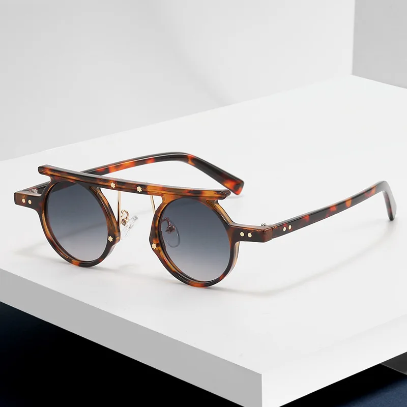 

Солнцезащитные очки в маленькой круглой оправе для мужчин и женщин, роскошные брендовые Дизайнерские Модные Винтажные дорожные солнечные ...