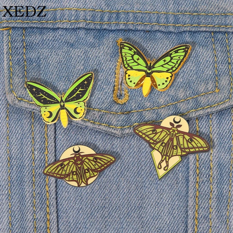 

Luminous Butterfly Hard Enamel Pin Custom Fluorescent Insect Moth Brooches Denim Shirts Lapel Badges Jewelry Gifts Friend Kids