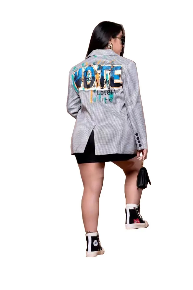 Рисунок 5 - Модный новый блейзер с цифровым принтом