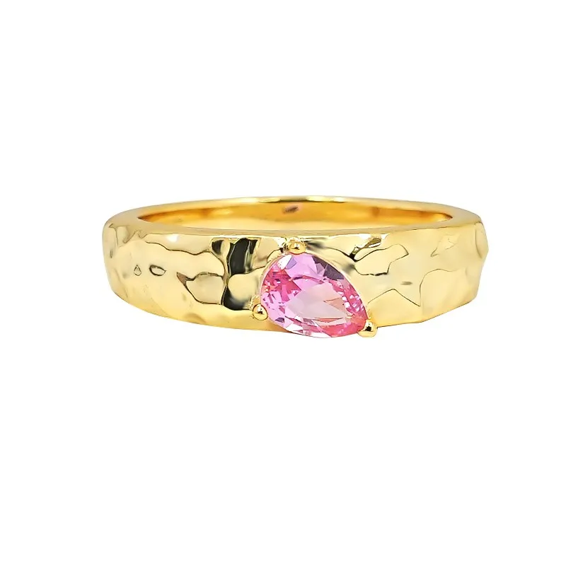 Кольцо-капелька из серебра 925 пробы с золотым покрытием 4 Х6 мм